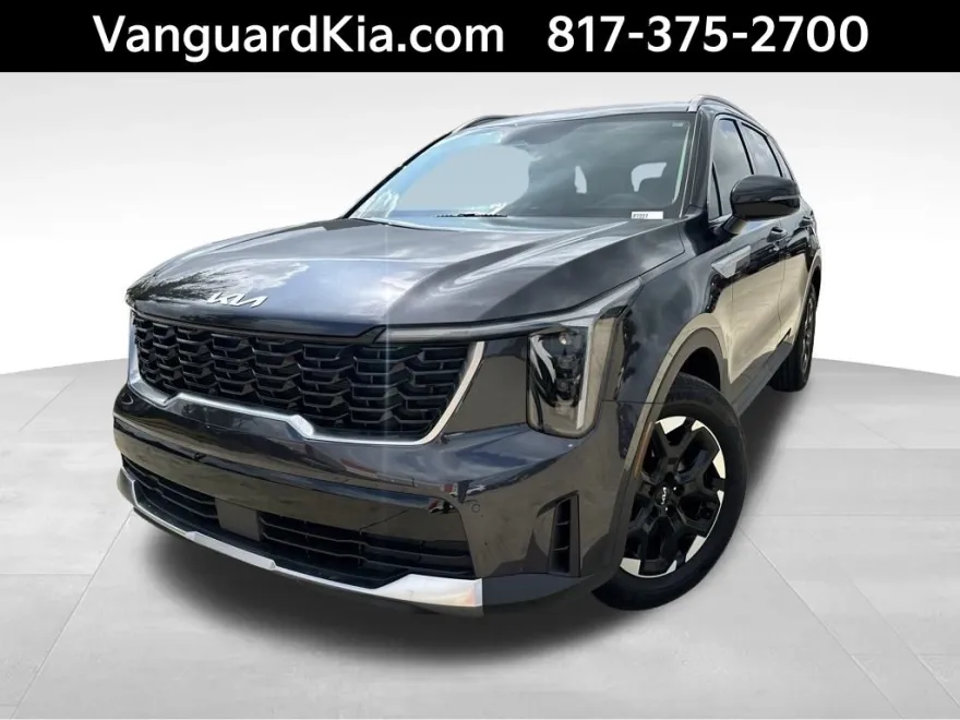 2025 Kia Sorento S photo 1