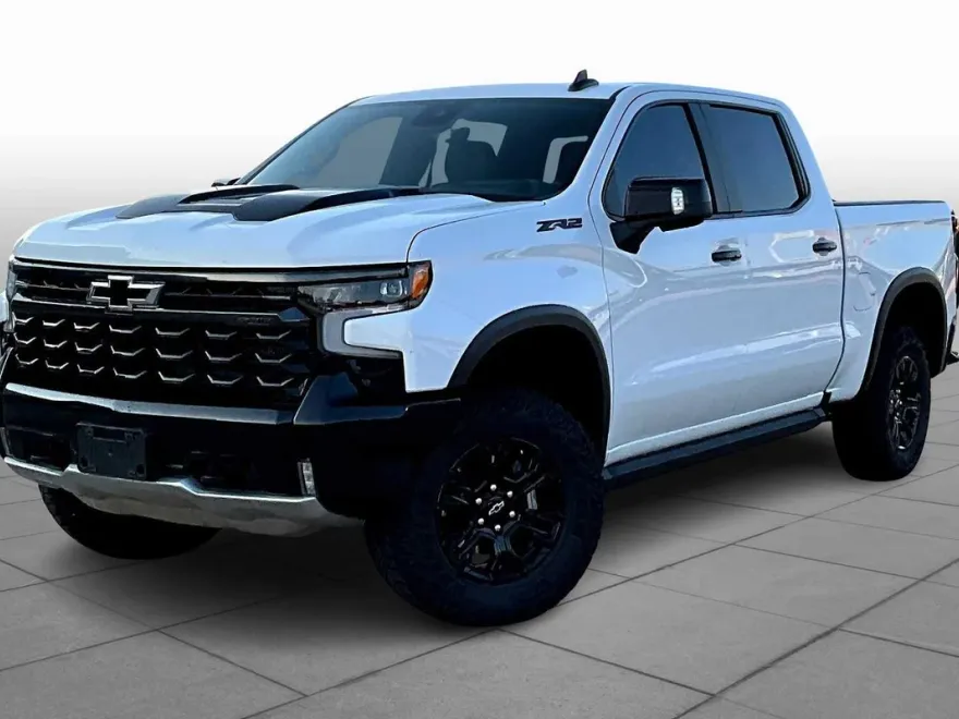 2024 Chevrolet Silverado 1500 ZR2 photo 1