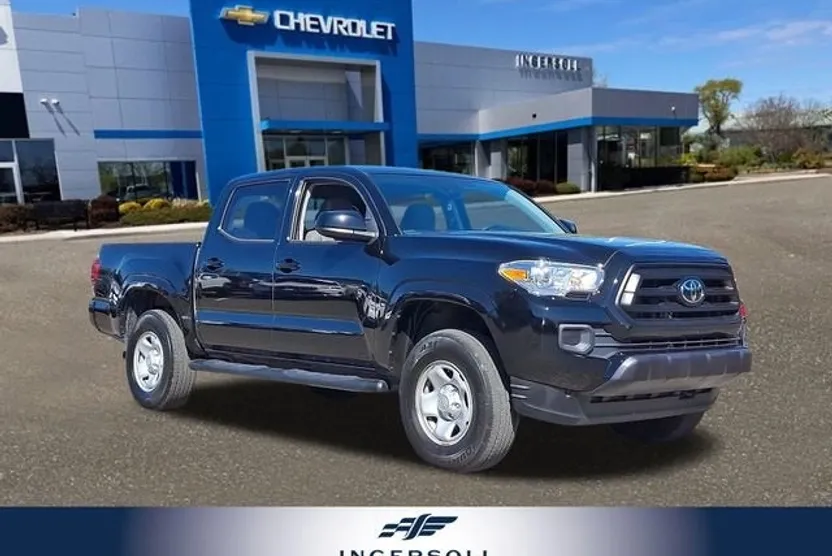 2023 Toyota Tacoma SR V6 photo 1
