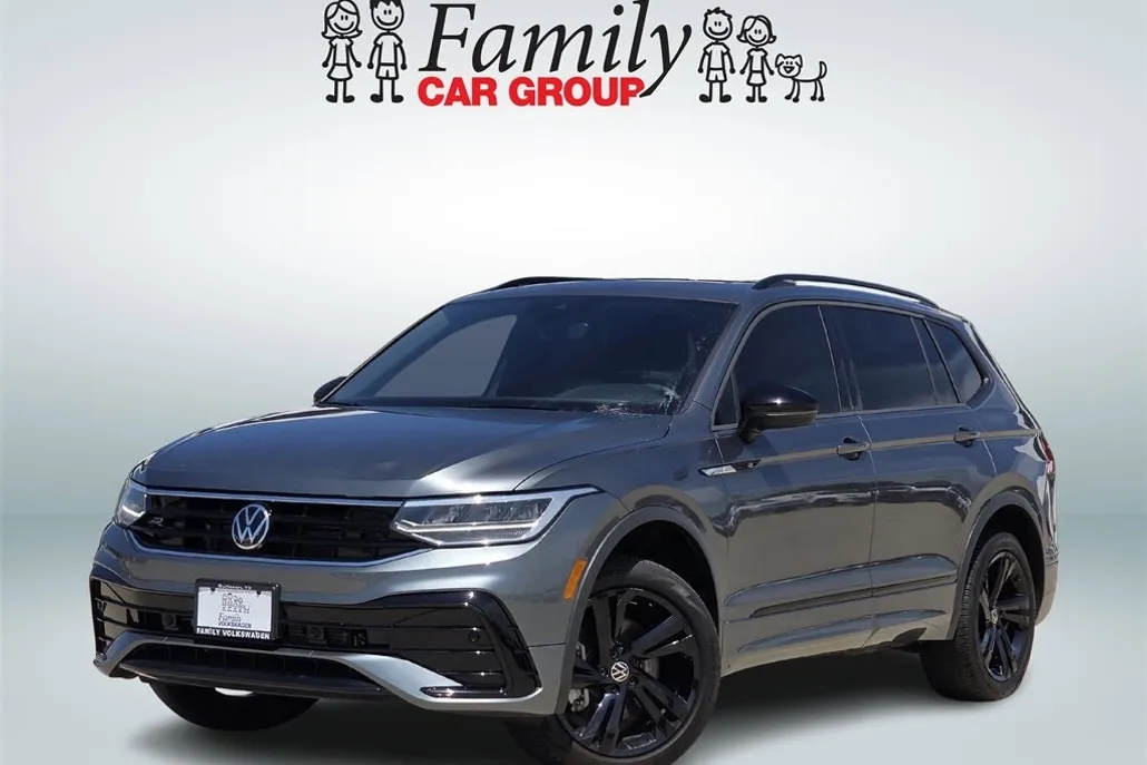 2024 Volkswagen Tiguan SE R-Line Black photo 1