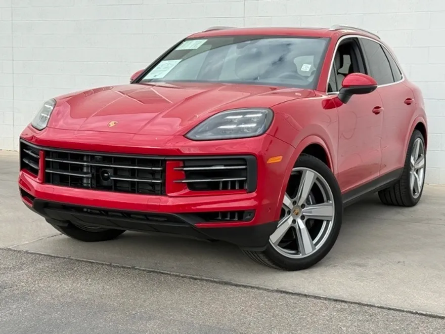 2025 Porsche Cayenne Base photo 1