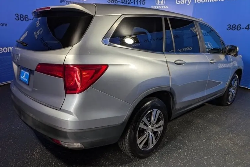 2016 Honda Pilot EX-L photo 1