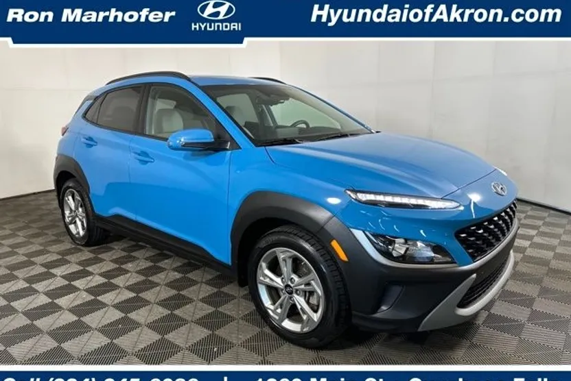 2023 Hyundai Kona SEL photo 1