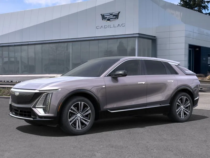 2025 Cadillac Lyriq Luxury photo 1