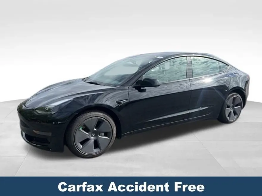 2023 Tesla Model 3 photo 1