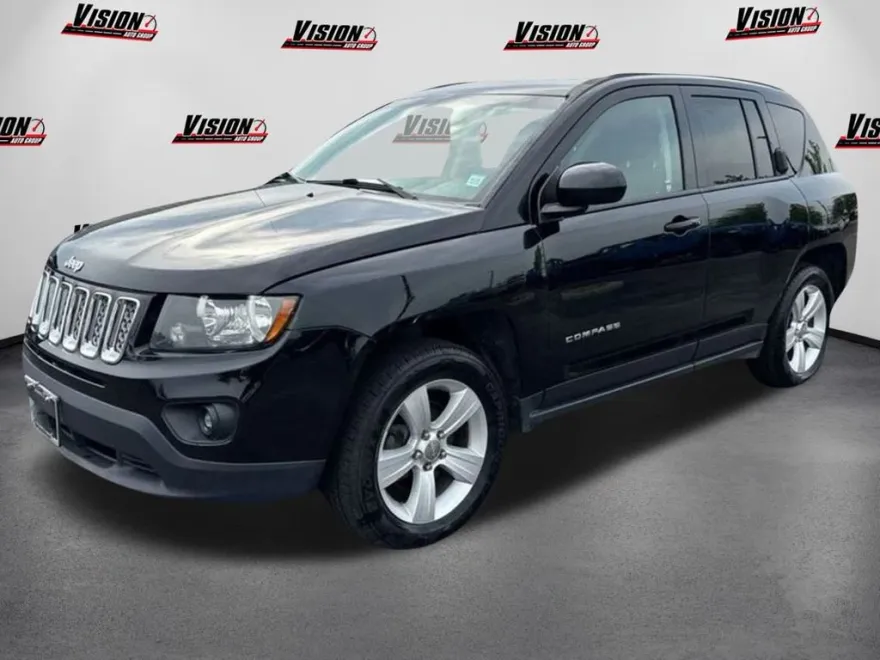 2017 Jeep Compass Latitude photo 1