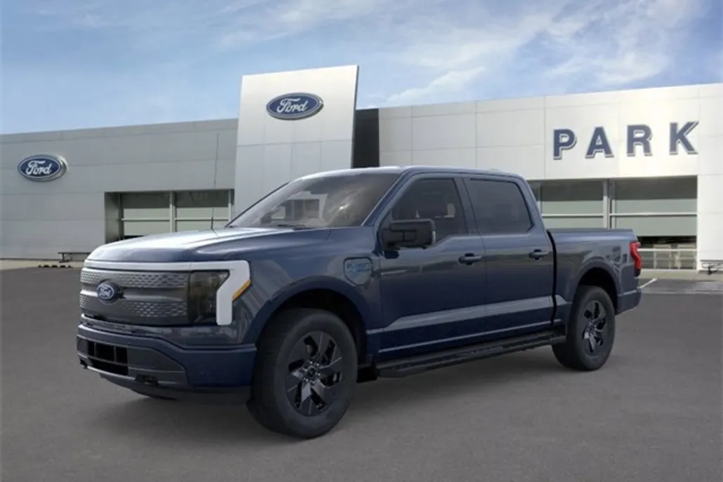 2025 Ford F-150 Lightning photo 1