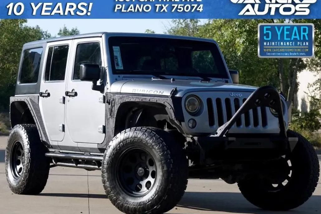 2015 Jeep Wrangler Unlimited Rubicon photo 1