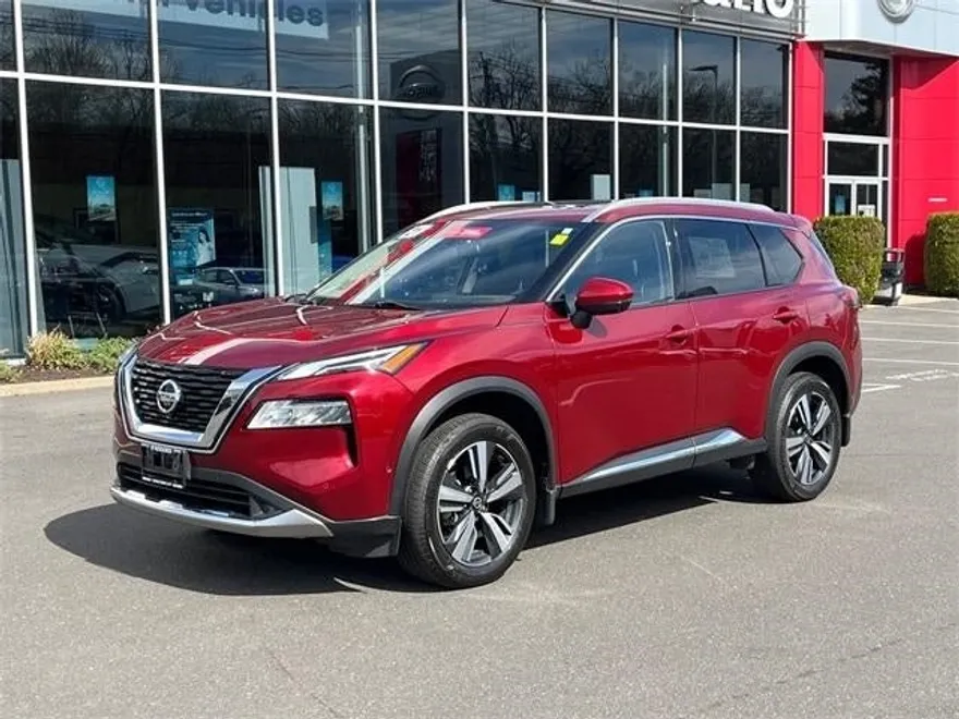 2021 Nissan Rogue Platinum photo 1