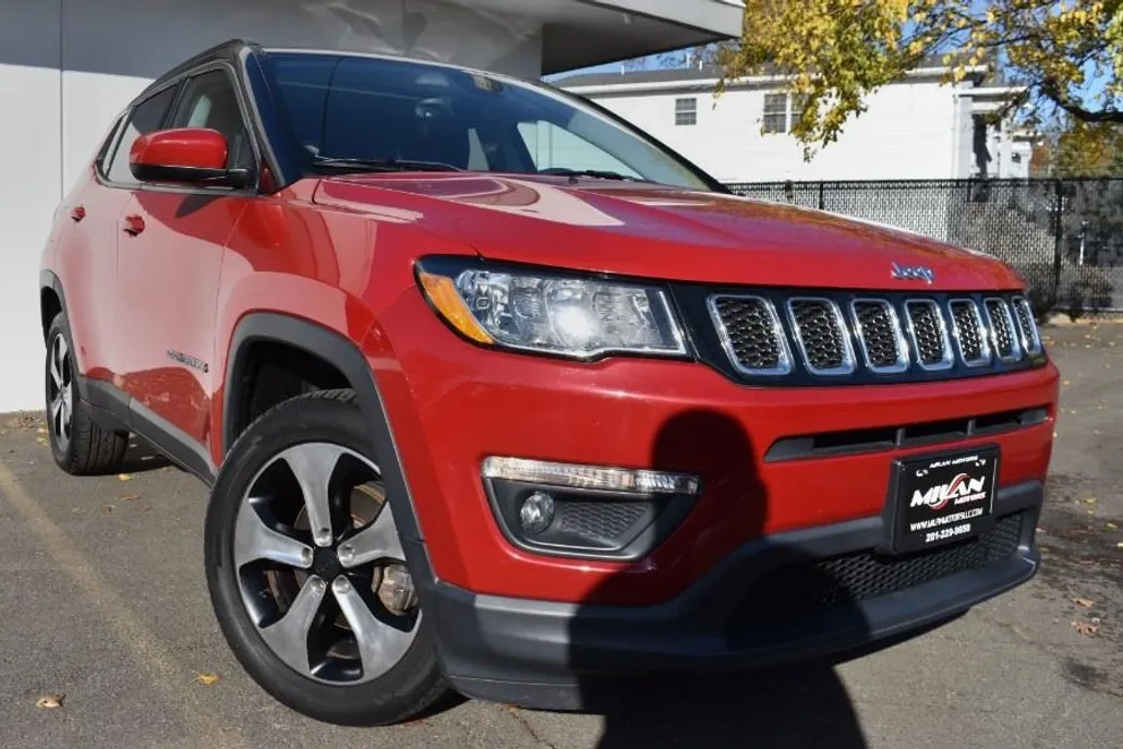 2018 Jeep Compass Latitude photo 1