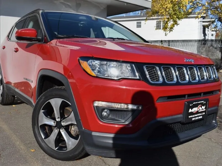 2018 Jeep Compass Latitude photo 1
