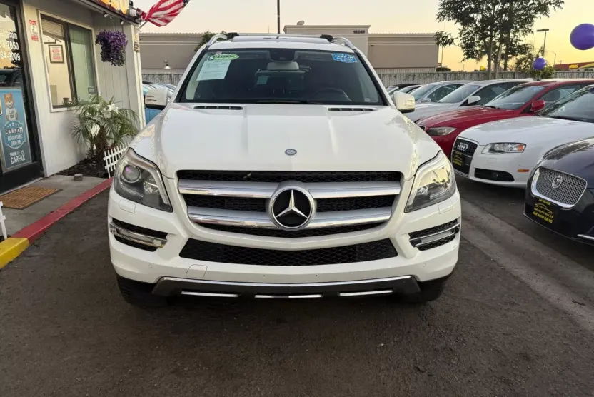2013 Mercedes Benz GL 450 photo 1