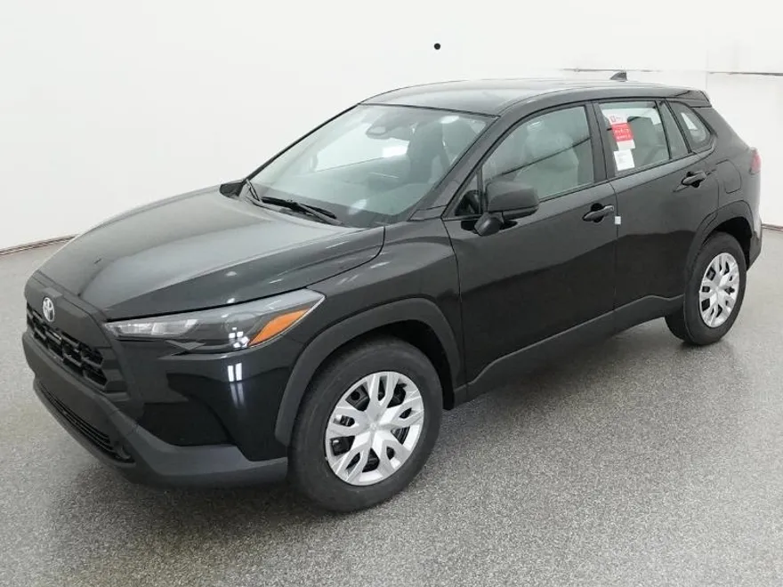 2026 Toyota Corolla Cross L photo 1