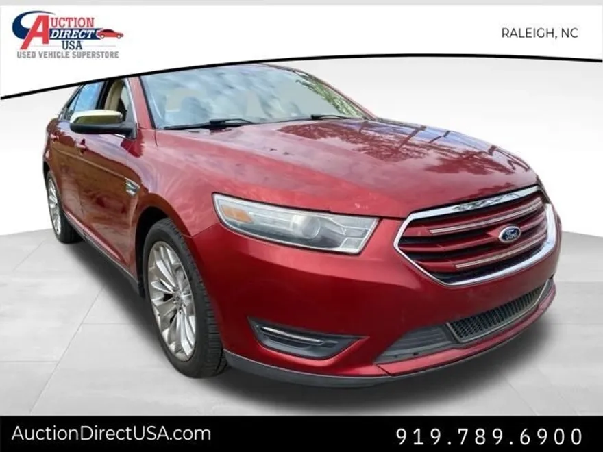 2013 Ford Taurus Limited photo 1