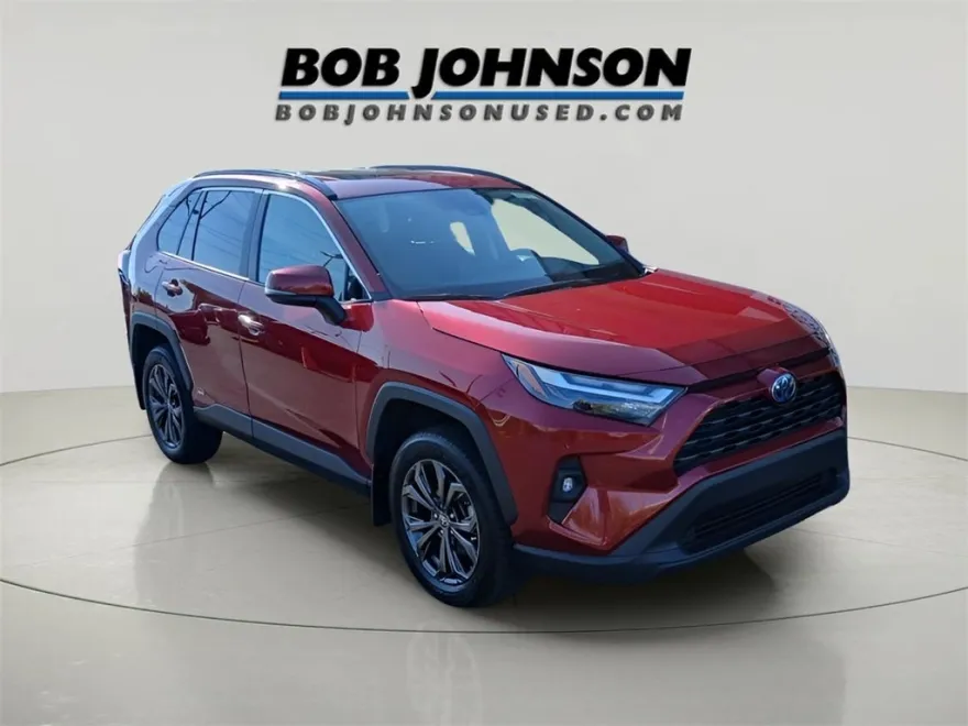 2024 Toyota RAV4 Hybrid XLE Premium photo 1