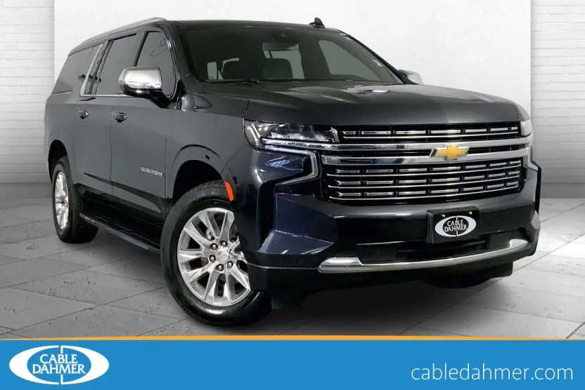 2023 Chevrolet Suburban Premier photo 1