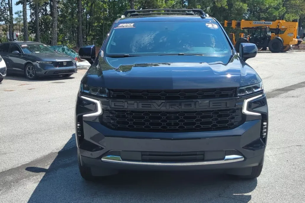 2023 Chevrolet Tahoe LS photo 1