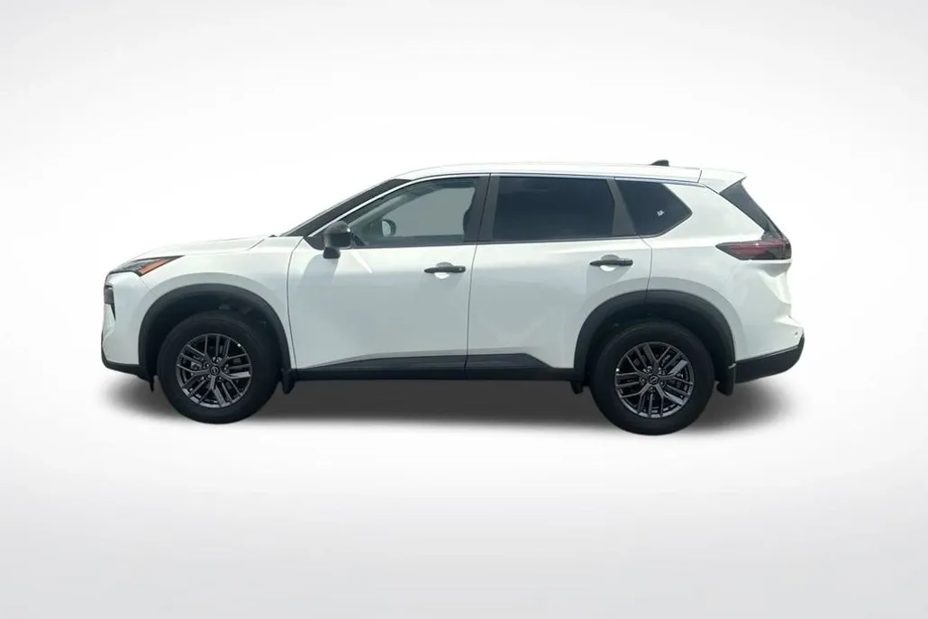2026 Nissan Rogue S photo 1
