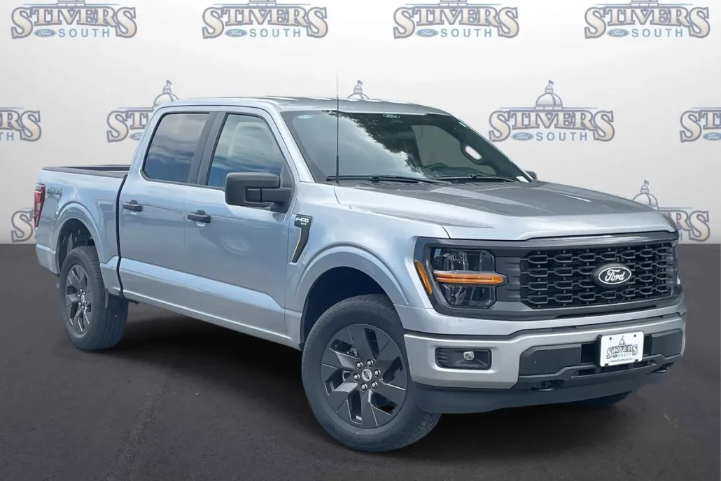 2025 Ford F-150 STX photo 1