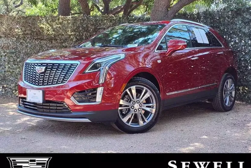 2025 Cadillac XT5 Premium Luxury photo 1