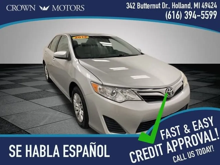 2012 Toyota Camry L photo 1
