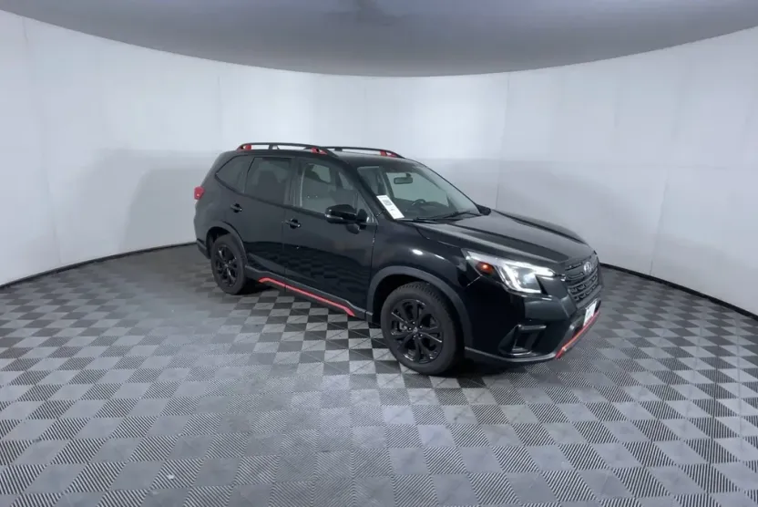 2022 Subaru Forester Sport photo 1