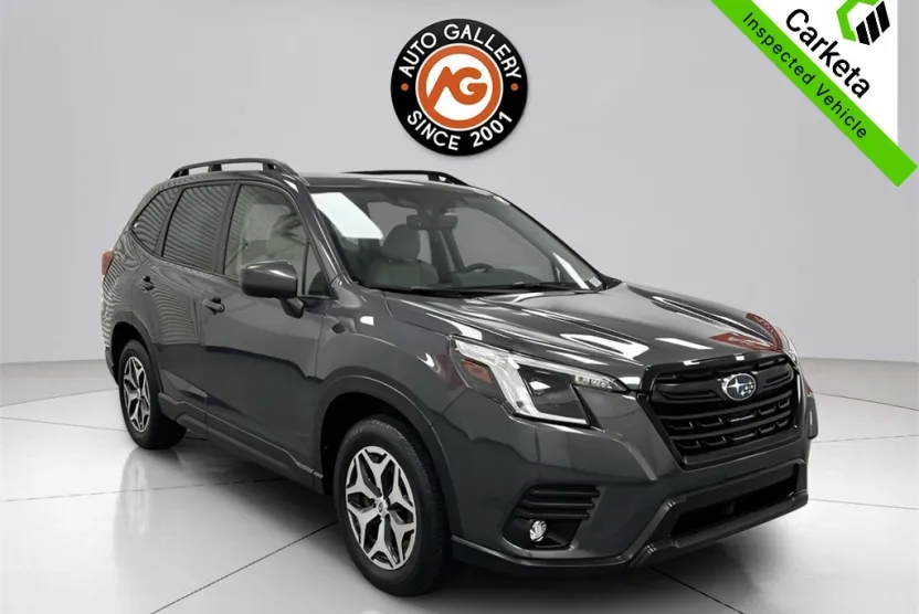 2024 Subaru Forester Premium photo 1