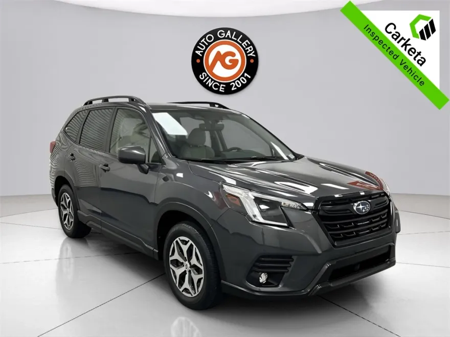 2024 Subaru Forester Premium photo 1