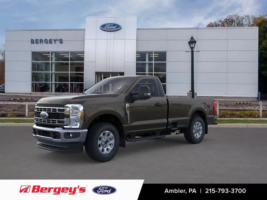 2025 Ford F-350 XLT photo 1