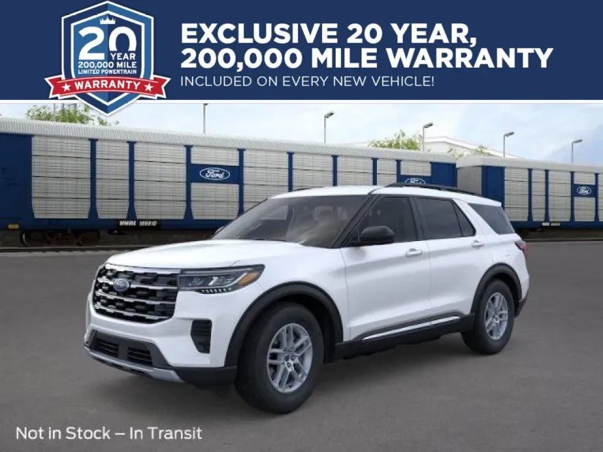 2025 Ford Explorer photo 1