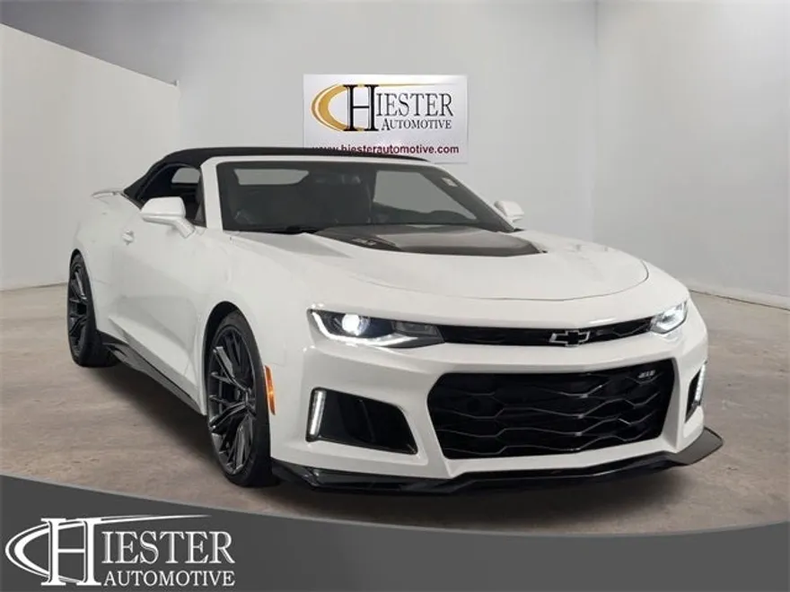 2018 Chevrolet Camaro ZL1 photo 1