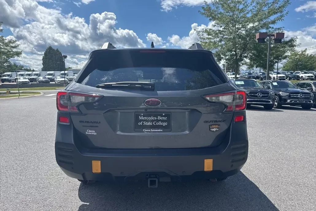 2023 Subaru Outback Wilderness photo 1