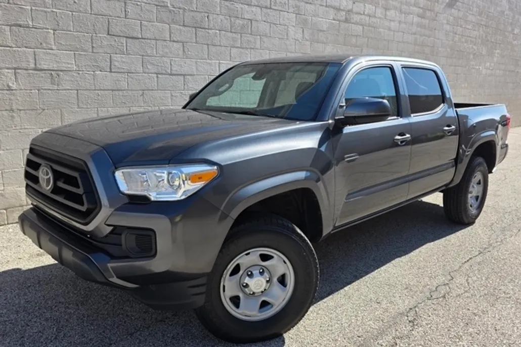 2023 Toyota Tacoma SR photo 1
