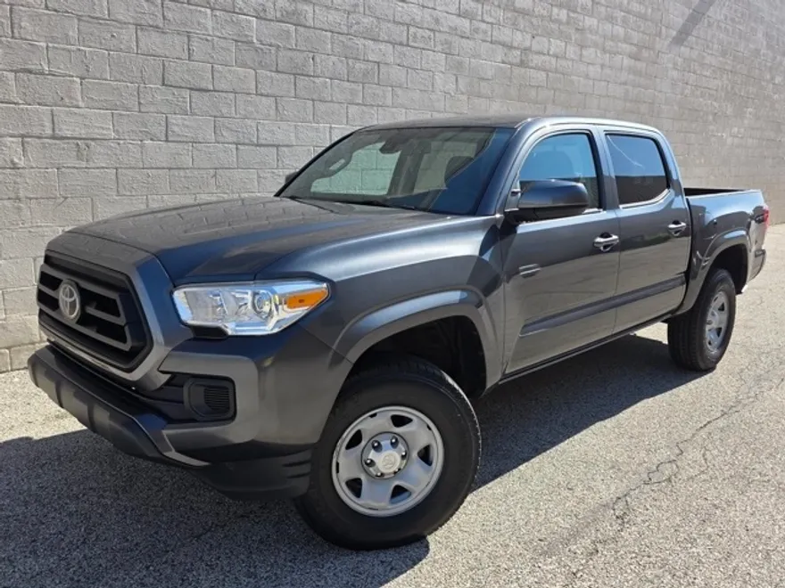 2023 Toyota Tacoma SR photo 1