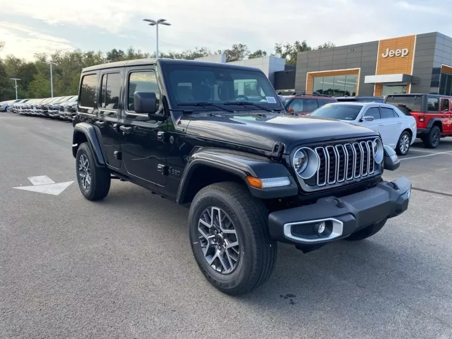 2025 Jeep Wrangler Sahara photo 1