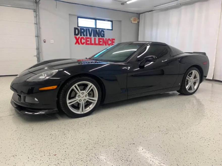 2008 Chevrolet Corvette Base Coupe photo 1