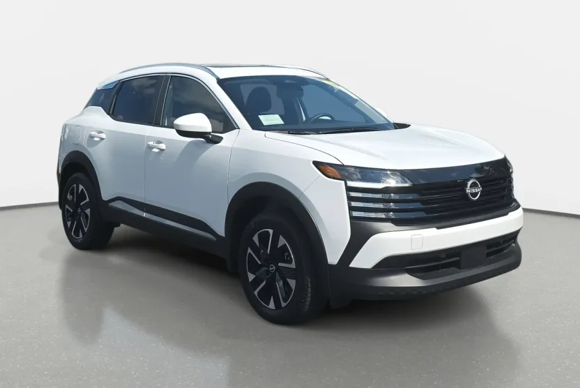 2025 Nissan Kicks SV photo 1