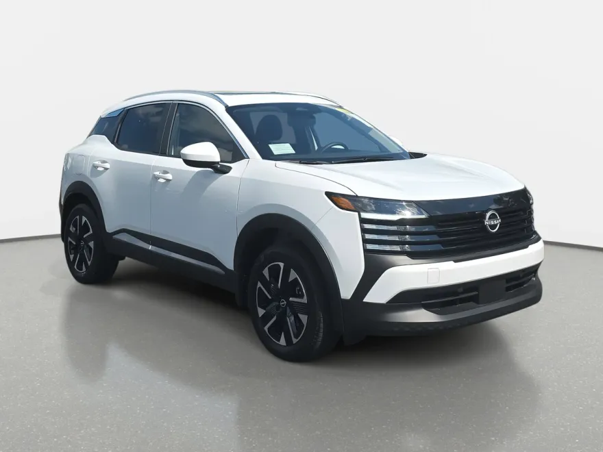 2025 Nissan Kicks SV photo 1