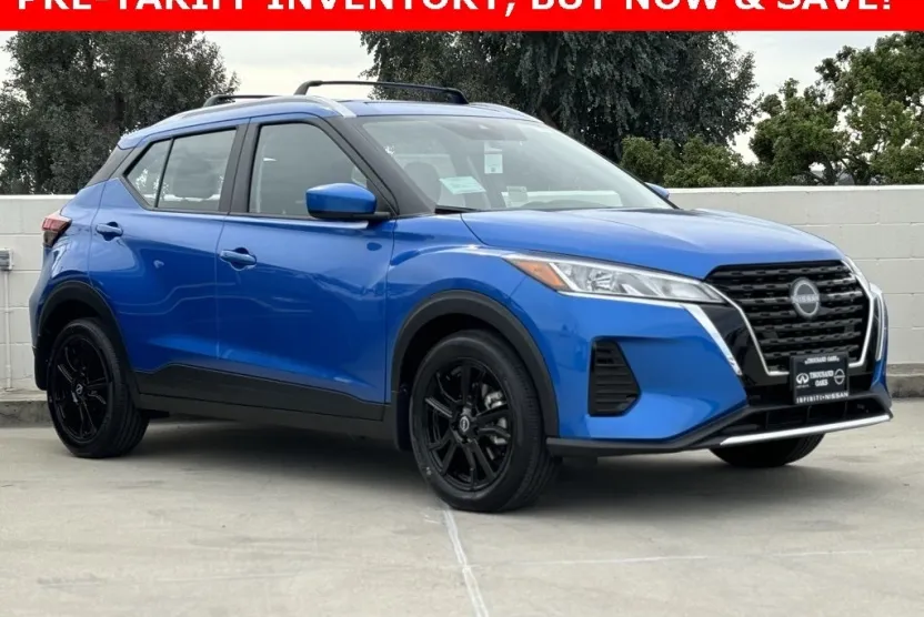 2024 Nissan Kicks SV photo 1