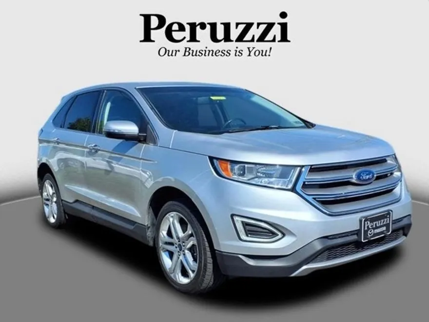 2018 Ford Edge Titanium photo 1