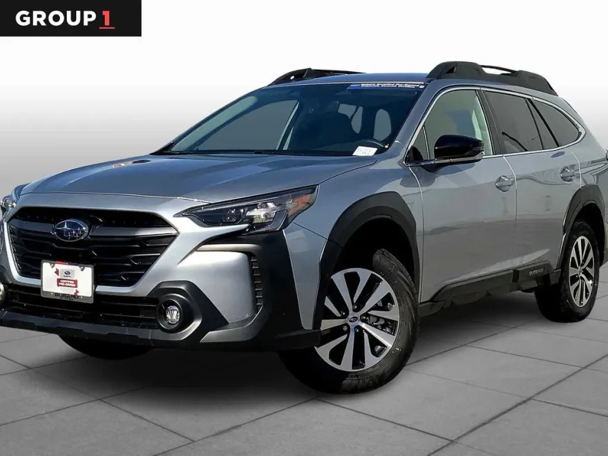 2025 Subaru Outback Premium photo 1