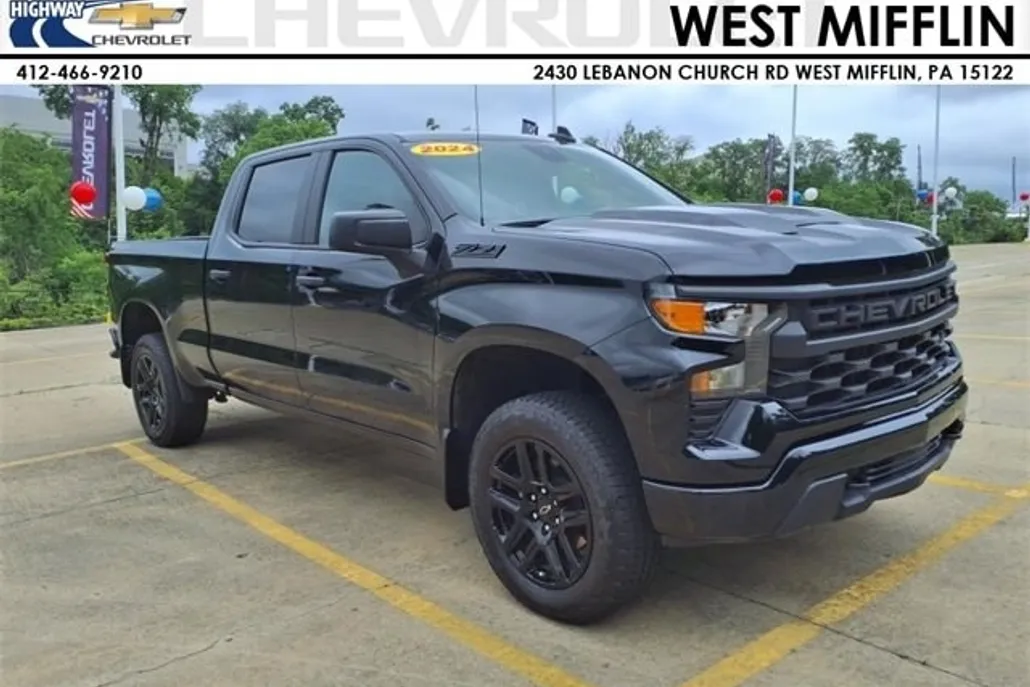 2024 Chevrolet Silverado 1500 Custom Trail Boss photo 1