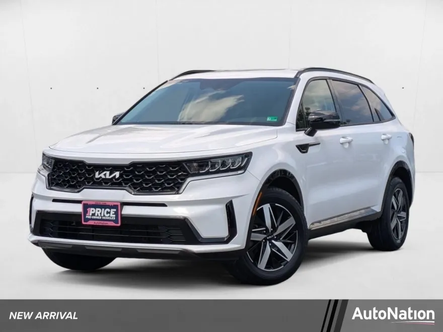 2022 Kia Sorento S photo 1