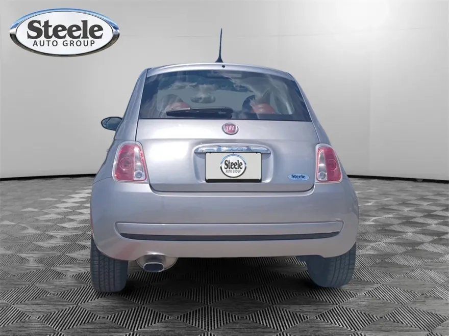 2017 Fiat 500 Pop photo 4