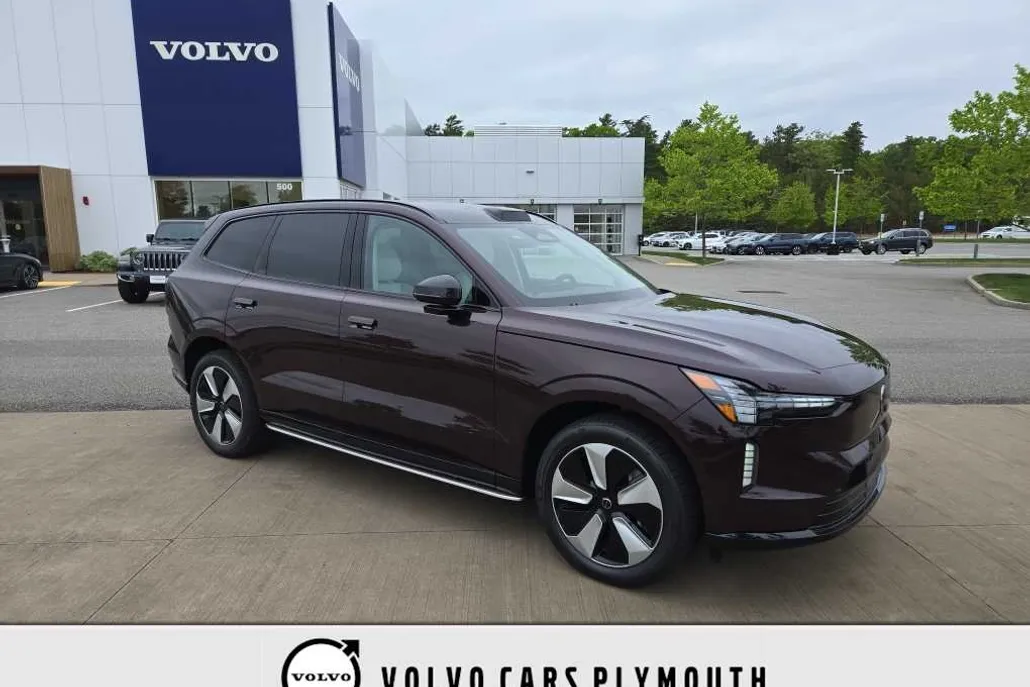 2025 Volvo EX90 Twin Motor Plus photo 1