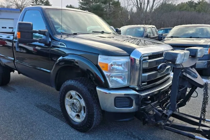 2015 Ford F-350 XLT photo 1
