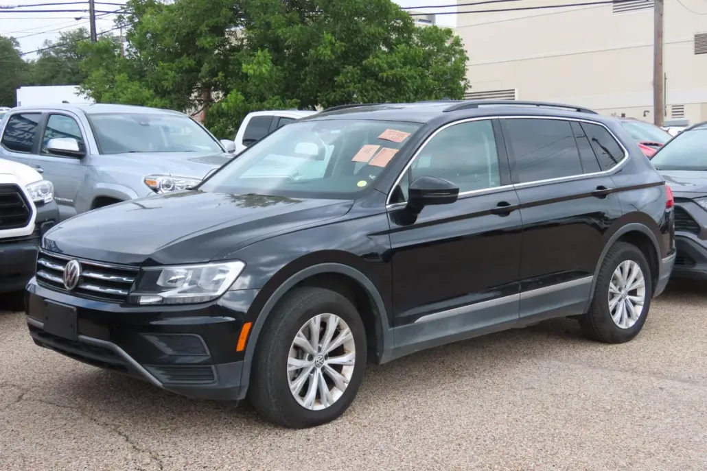 2018 Volkswagen Tiguan SE photo 1