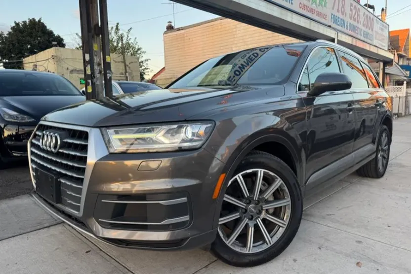 2019 Audi Q7 Premium 45 photo 1