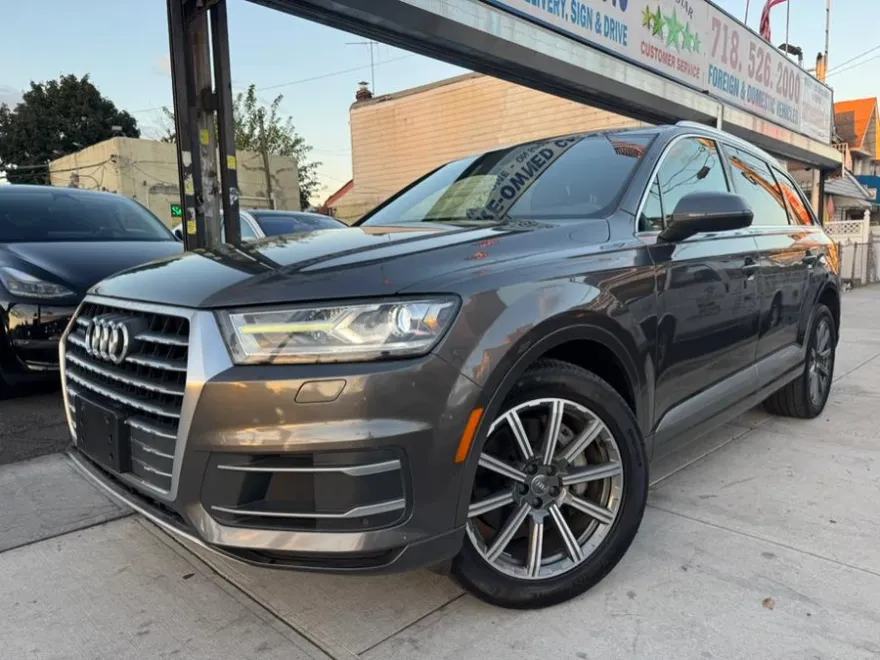 2019 Audi Q7 Premium 45 photo 1