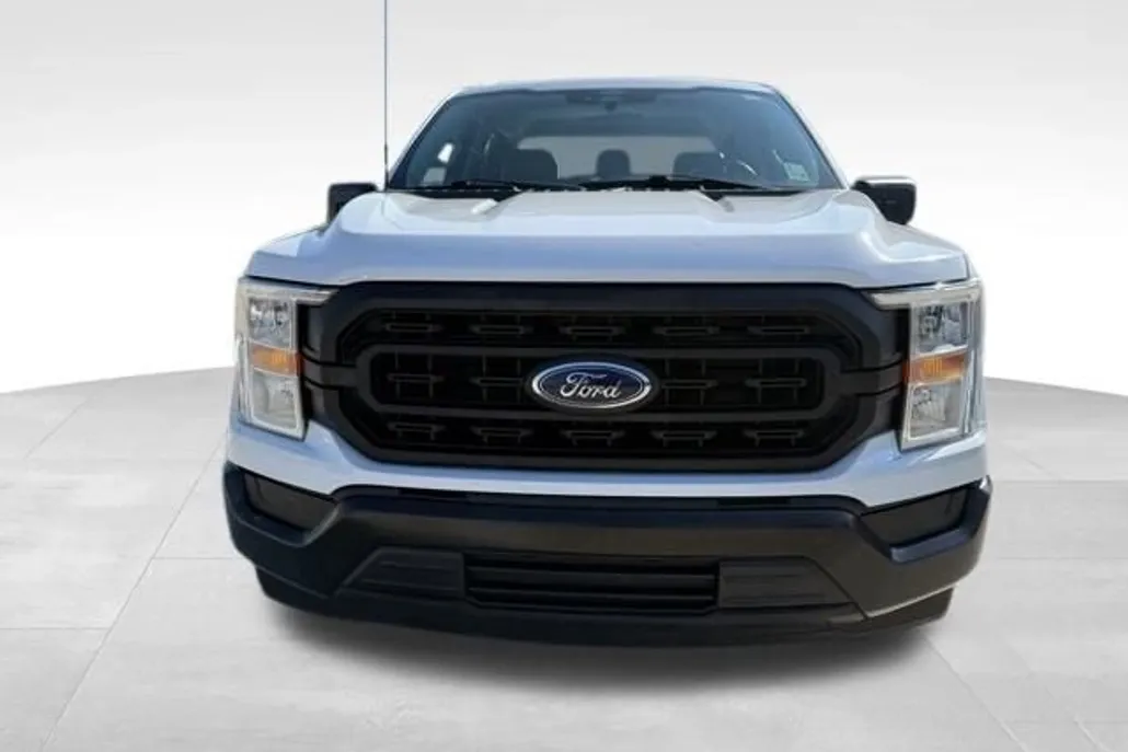 2022 Ford F-150 XL photo 1